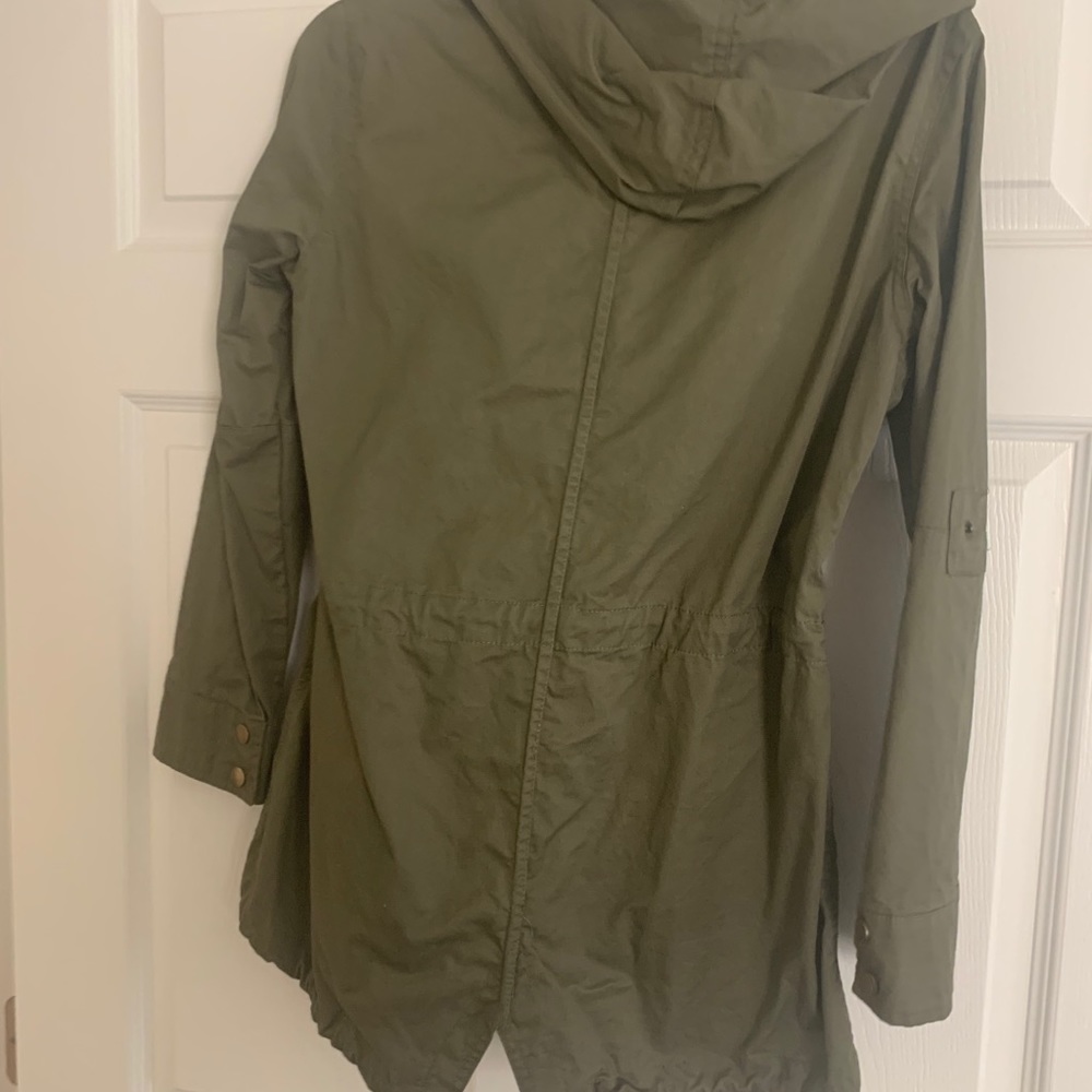 Cute olive green jacket. Never worn.